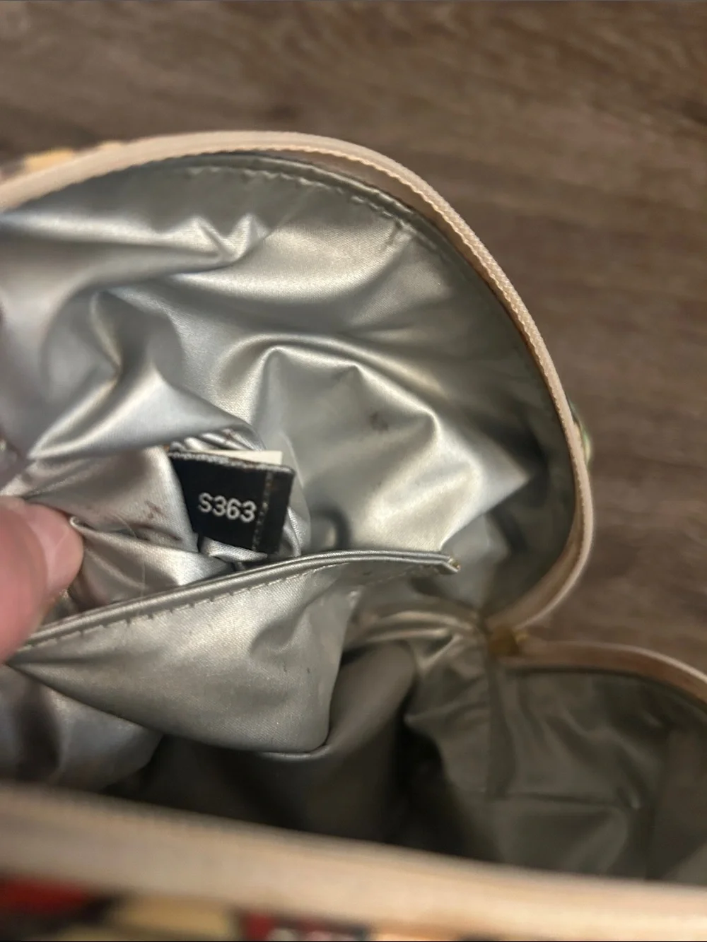 Kate Spade Pop Art Cosmetic Case